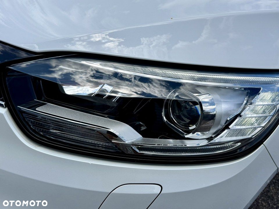 Renault Scenic Energy TCe 130 S&S Bose Edition - 9