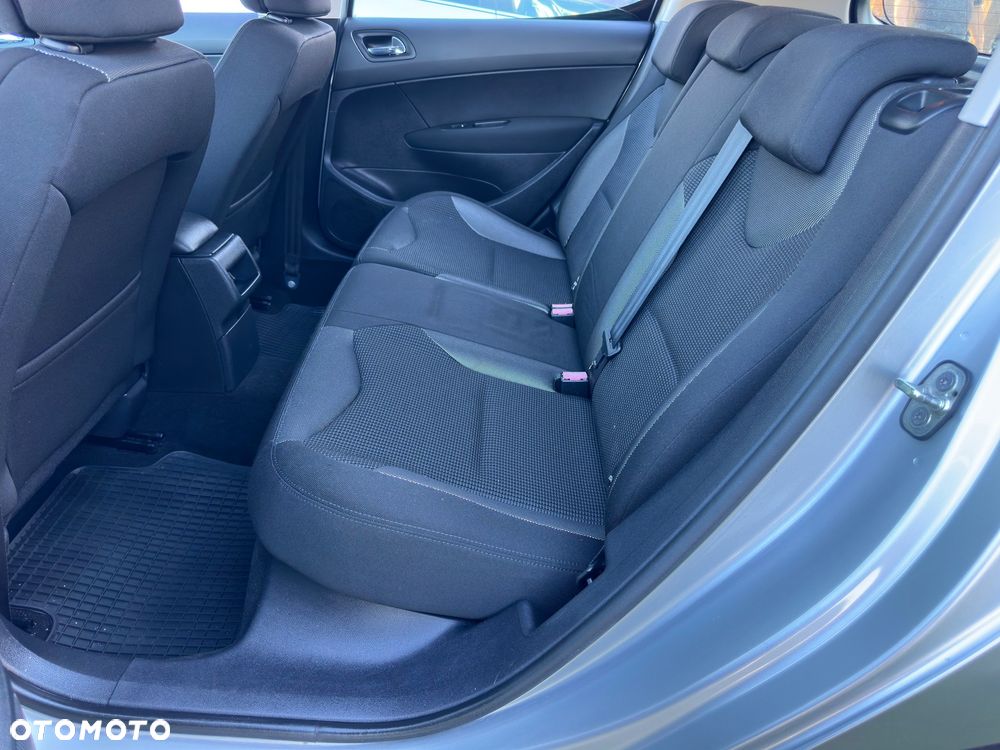 Peugeot 308 120 VTi Style - 7