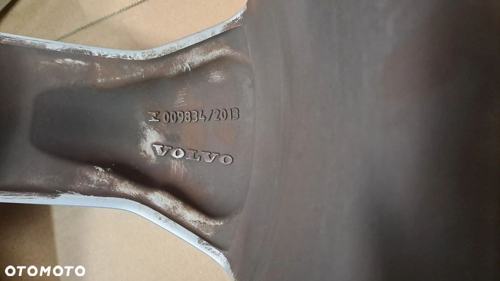 Felgi Aluminiowe 18 Volvo XC 40 5x108 ET 50.5 - 15