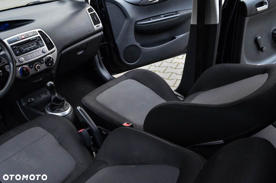 Hyundai i20 1.25 Comfort - 36