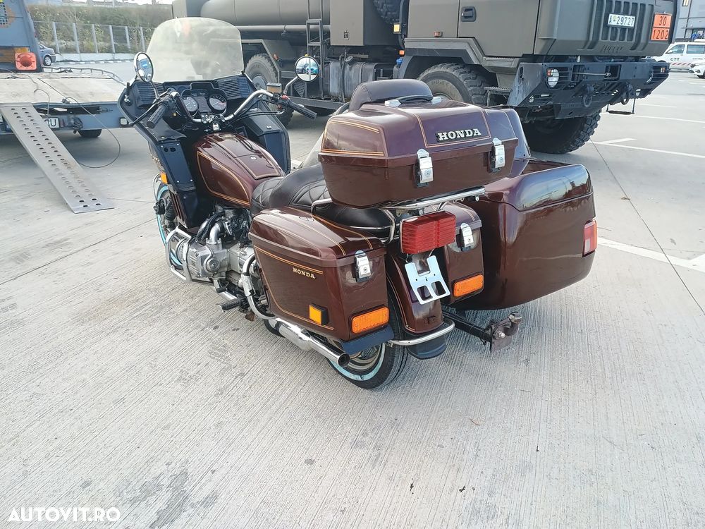 Honda Gold Wing - 6