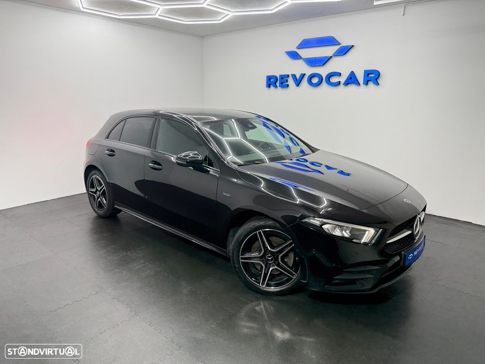 Mercedes-Benz A 250 e AMG Line