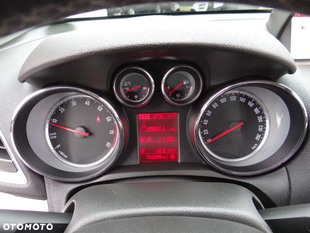 Opel Mokka 1.4 T Cosmo S&S - 25