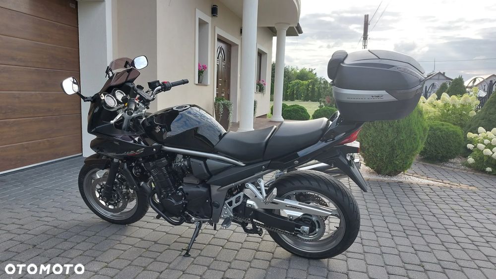 Suzuki Bandit - 2