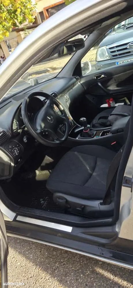 Mercedes-Benz C 200 CDI Classic - 8