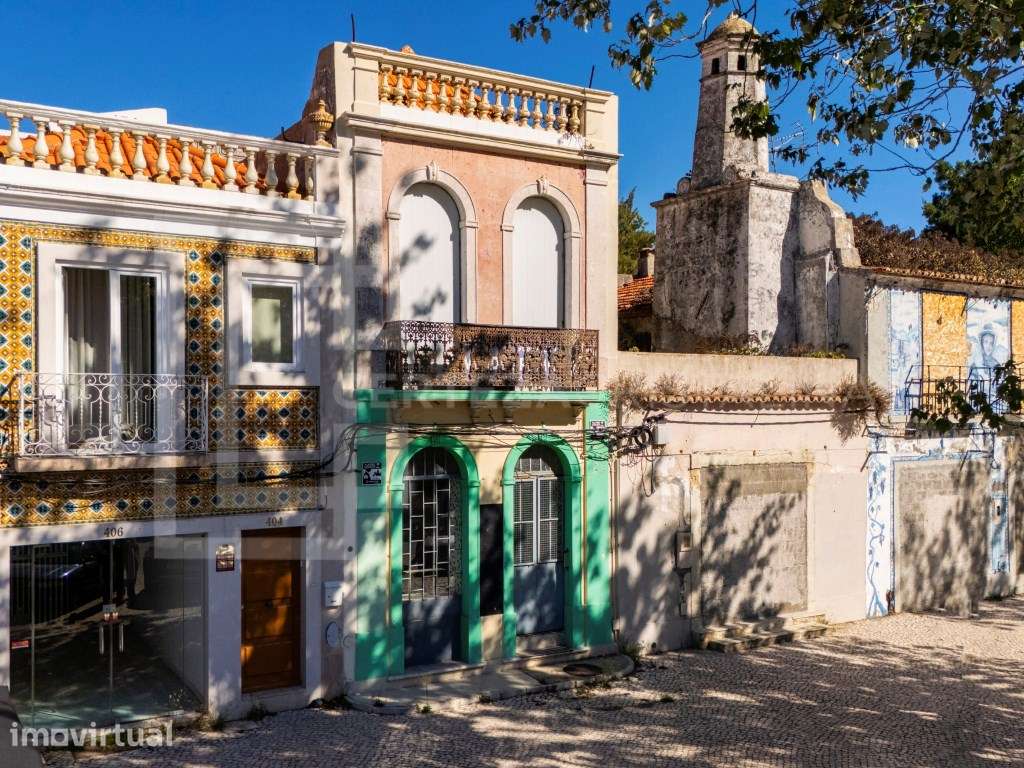 Prédio à venda em plena Av. Luisa TODI
