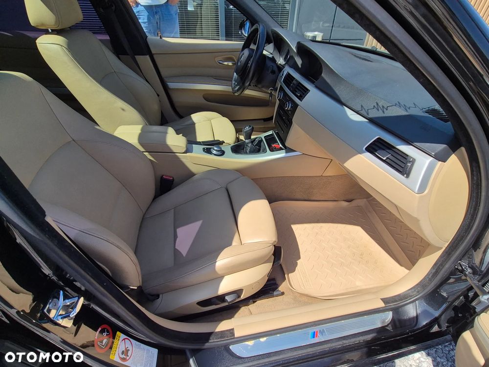 BMW Seria 3 - 31