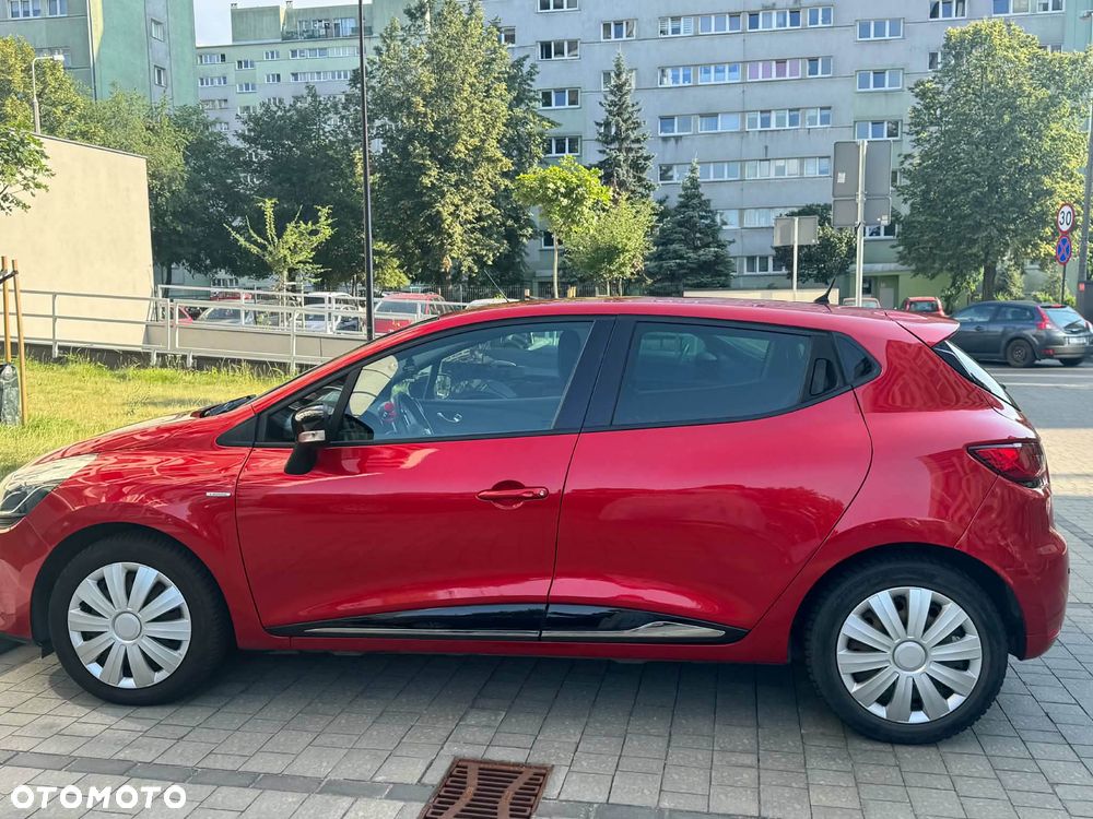 Renault Clio 1.2 16V Life - 1