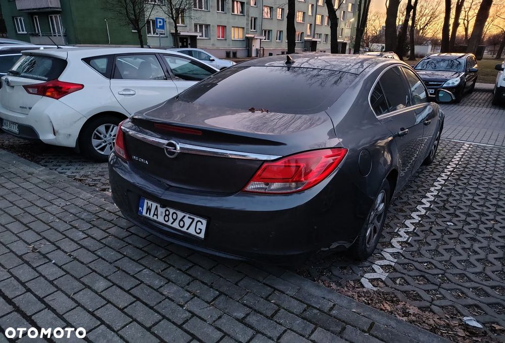 Opel Insignia 1.8 - 6