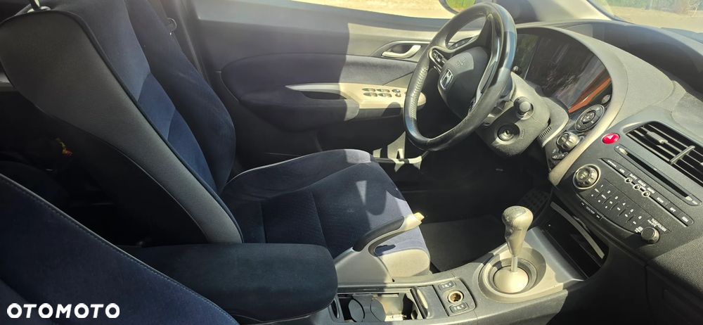 Honda Civic 1.8 Sport - 3