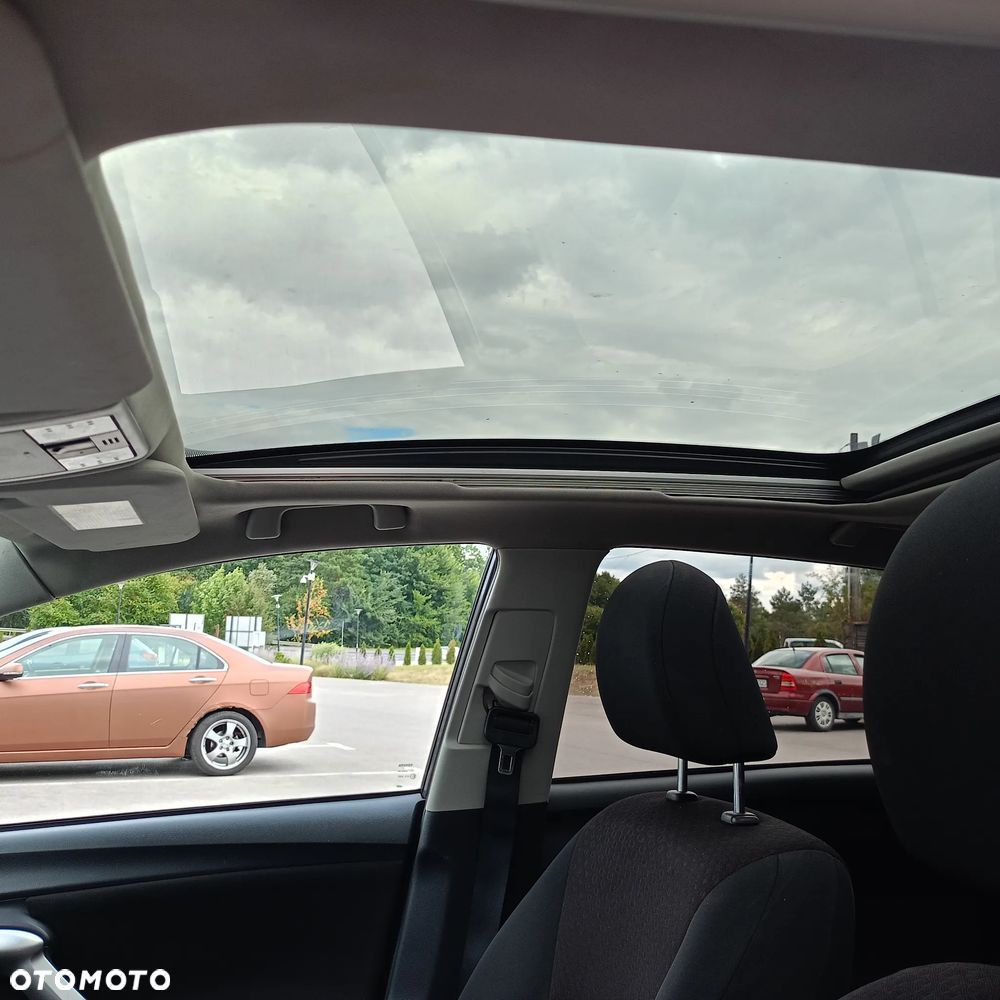 Toyota Verso 2.0 D-4D - 10