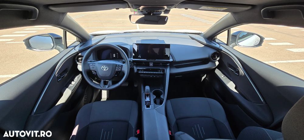 Toyota C-HR 1.8 Hybrid Team Deutschland - 6