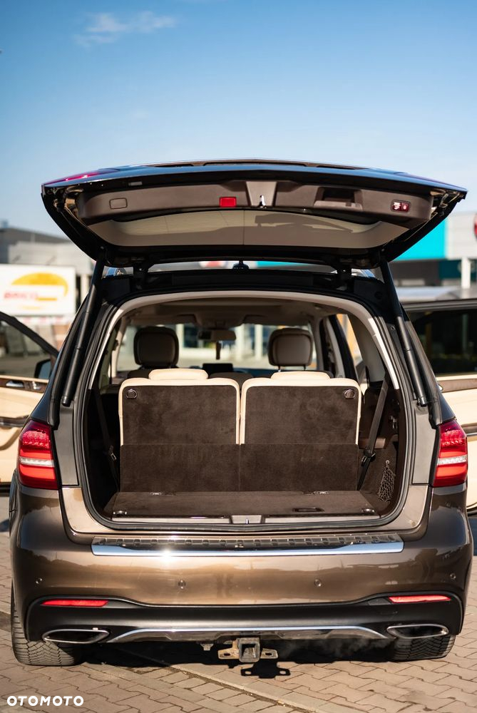 Mercedes-Benz GLS 500 4Matic 9G-TRONIC AMG Line - 28