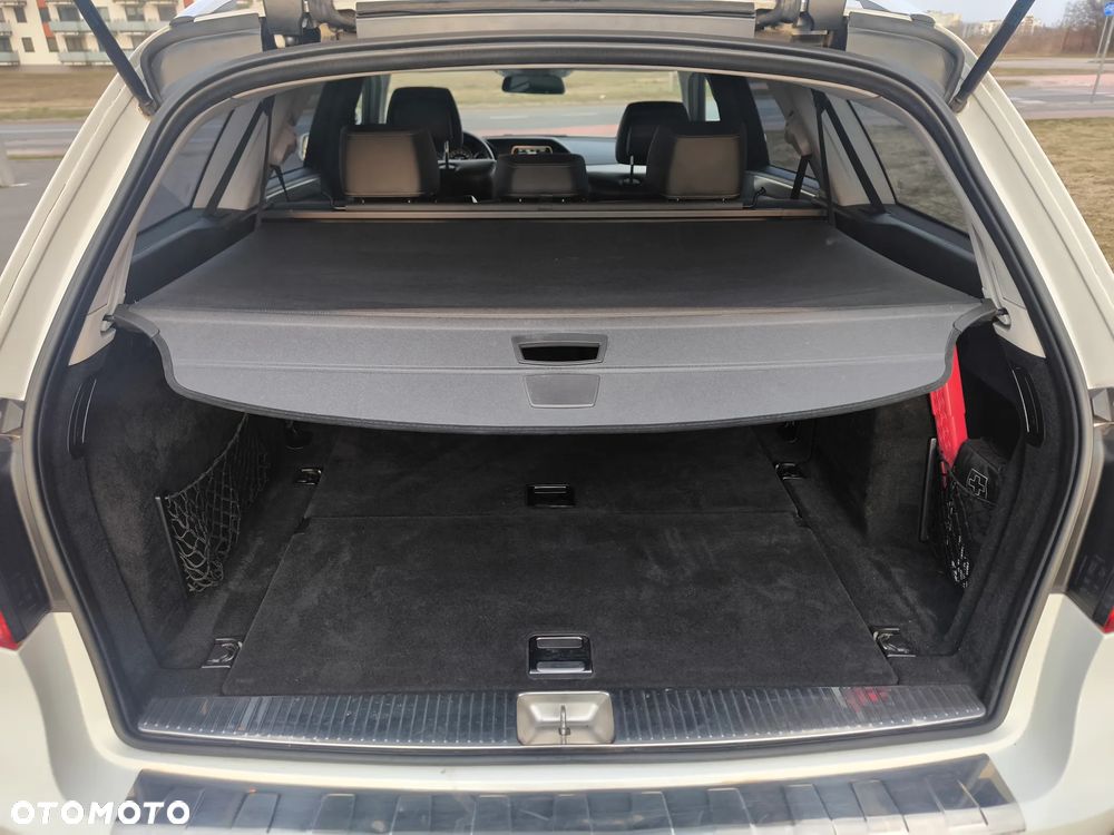 Mercedes-Benz Klasa E 250 BlueTEC 9G-TRONIC Edition - 24