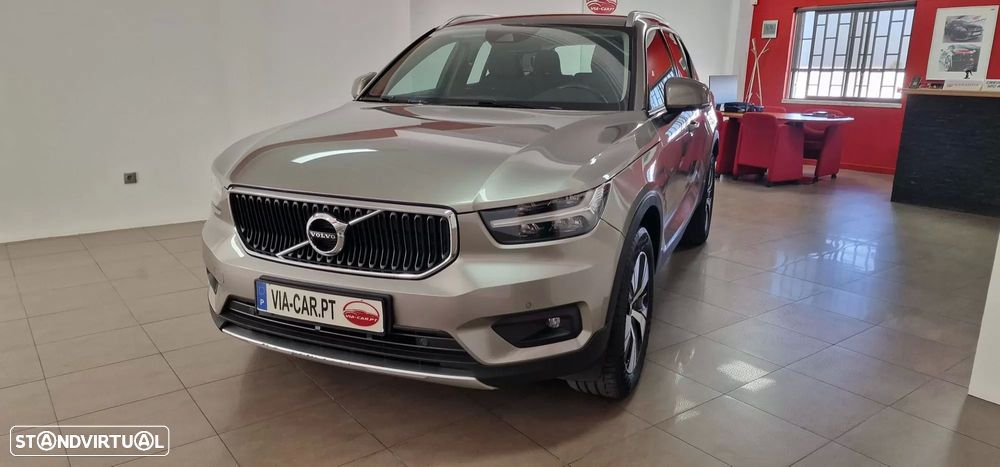Volvo XC 40 1.5 T2 Momentum Plus Geartronic - 5