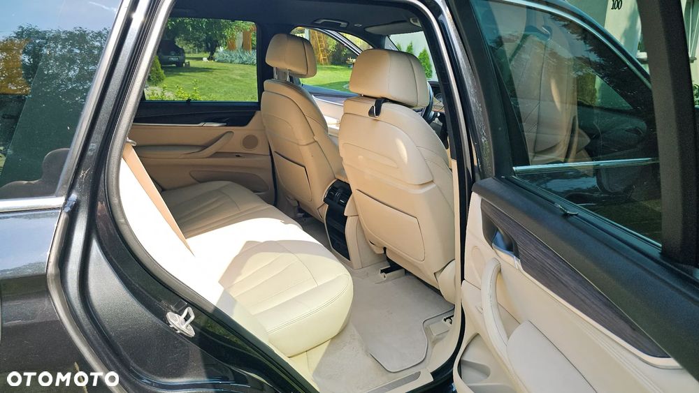 BMW X5 - 21