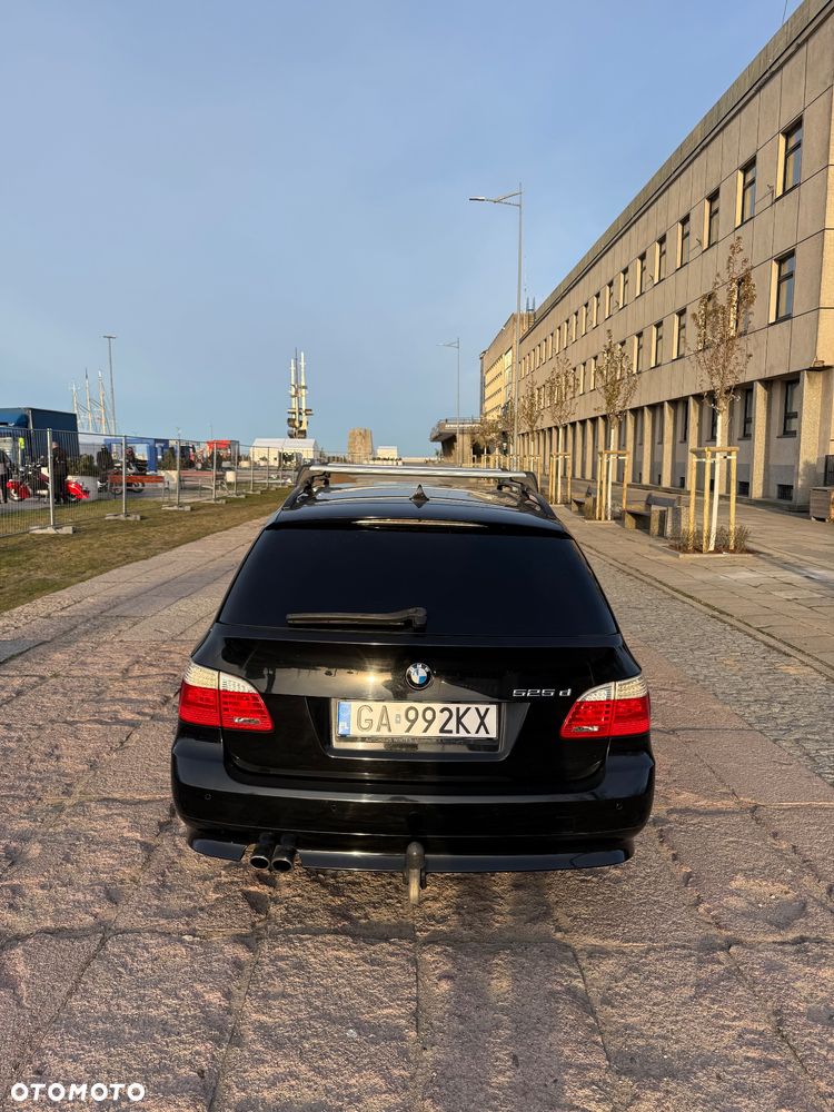 BMW Seria 5 525d - 3