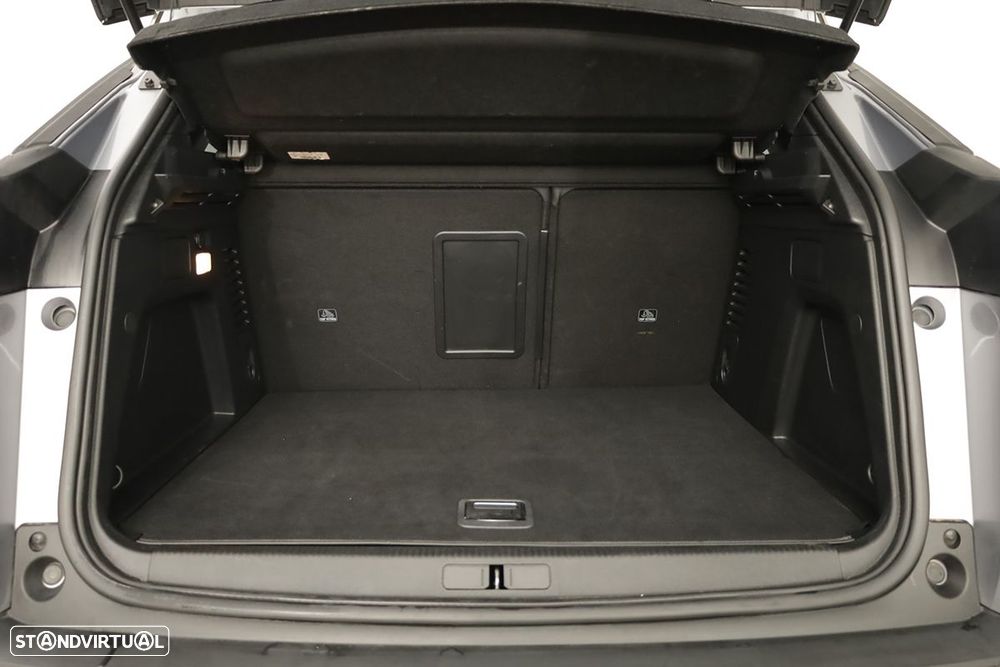 Peugeot 3008 1.6 Hybrid Allure Pack e-EAT8 - 23
