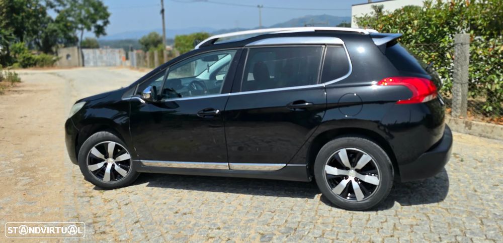 Peugeot 2008 1.6 e-HDi Allure - 4