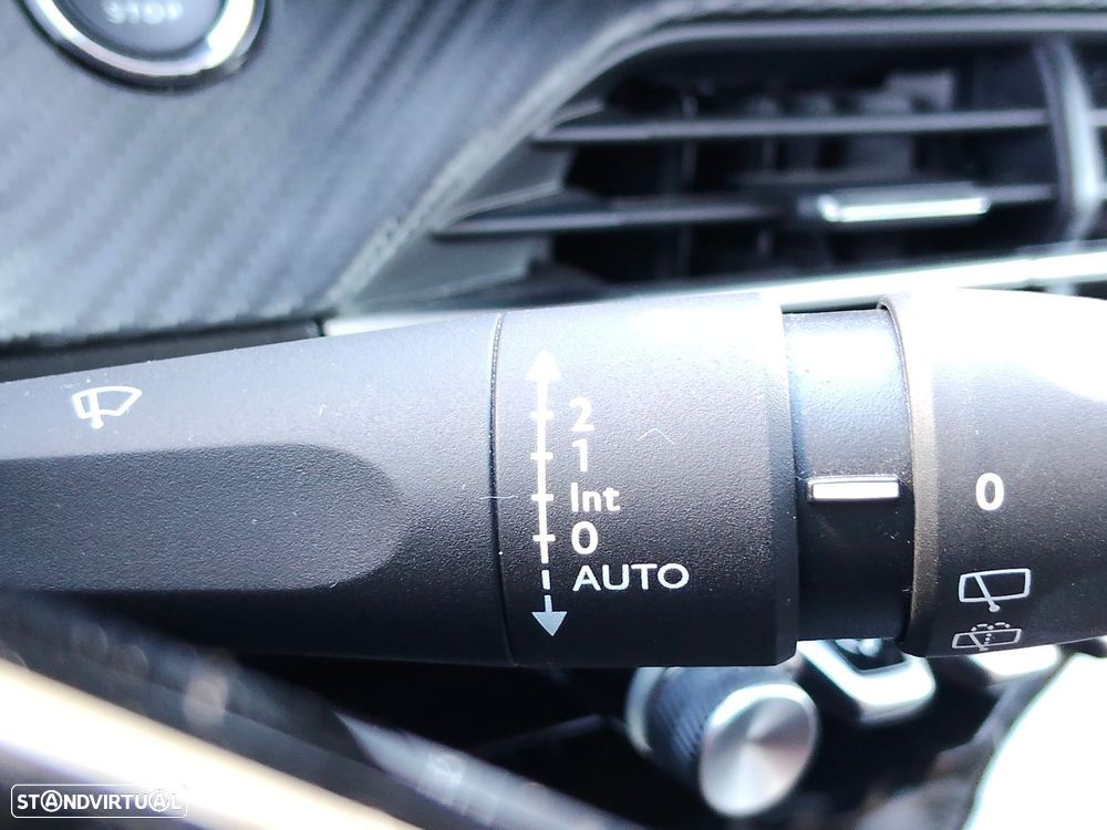 Peugeot e-208 50 kWh Allure Pack - 19