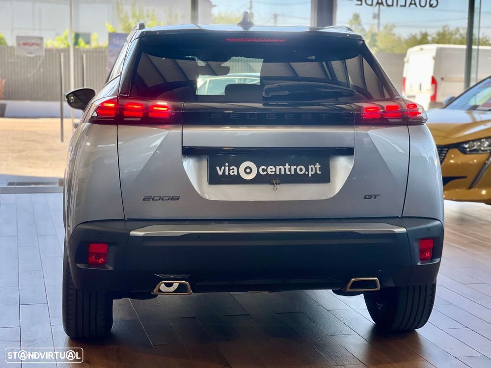 Peugeot 2008 1.2 PureTech GT Pack EAT8 - 6