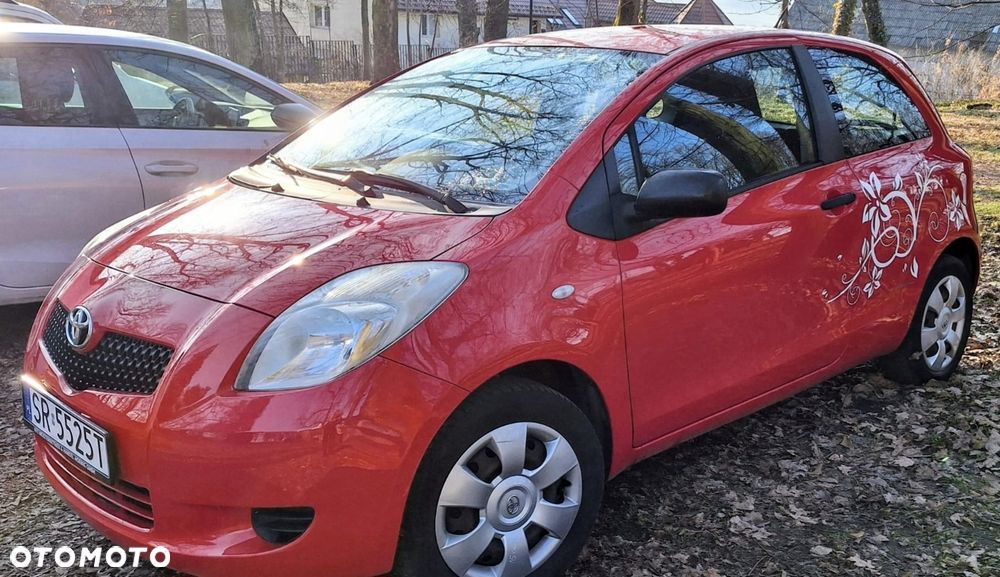 Toyota Yaris 1.0 VVT-i - 1