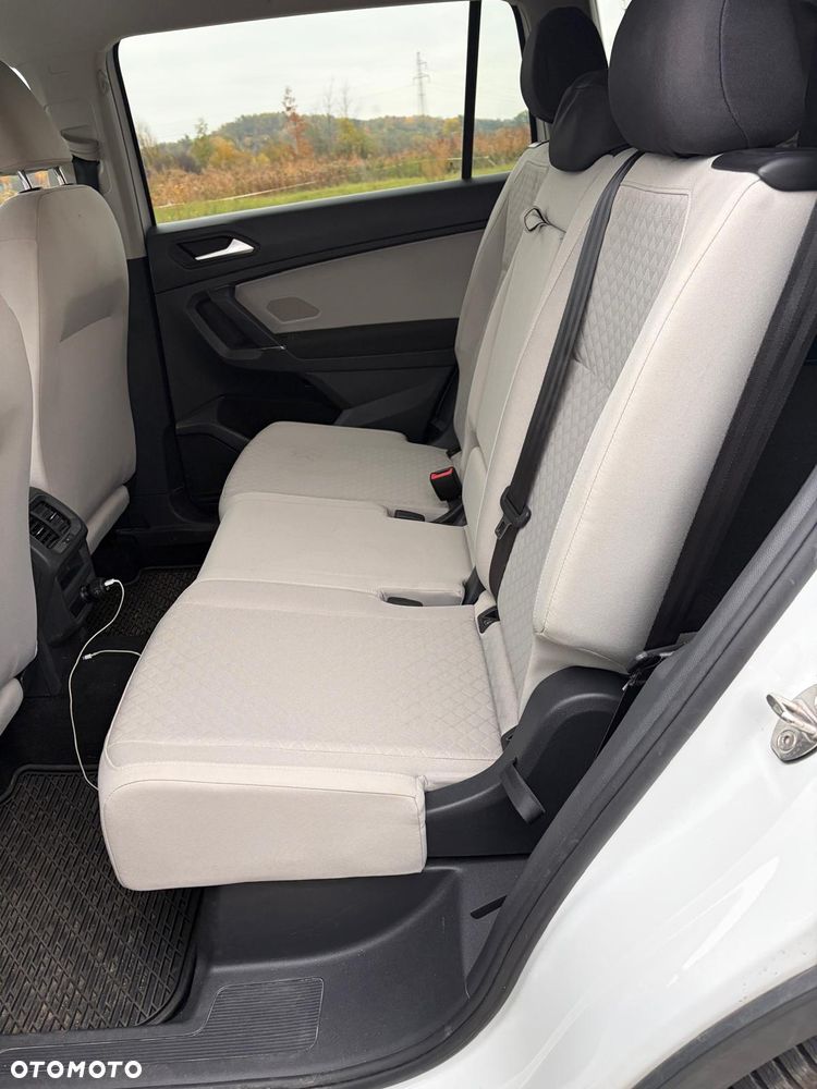 Volkswagen Tiguan - 34