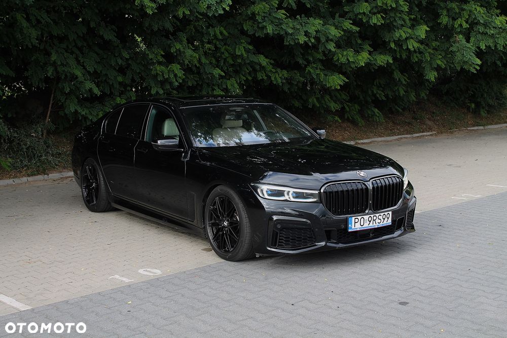 BMW Seria 7 750i xDrive - 3