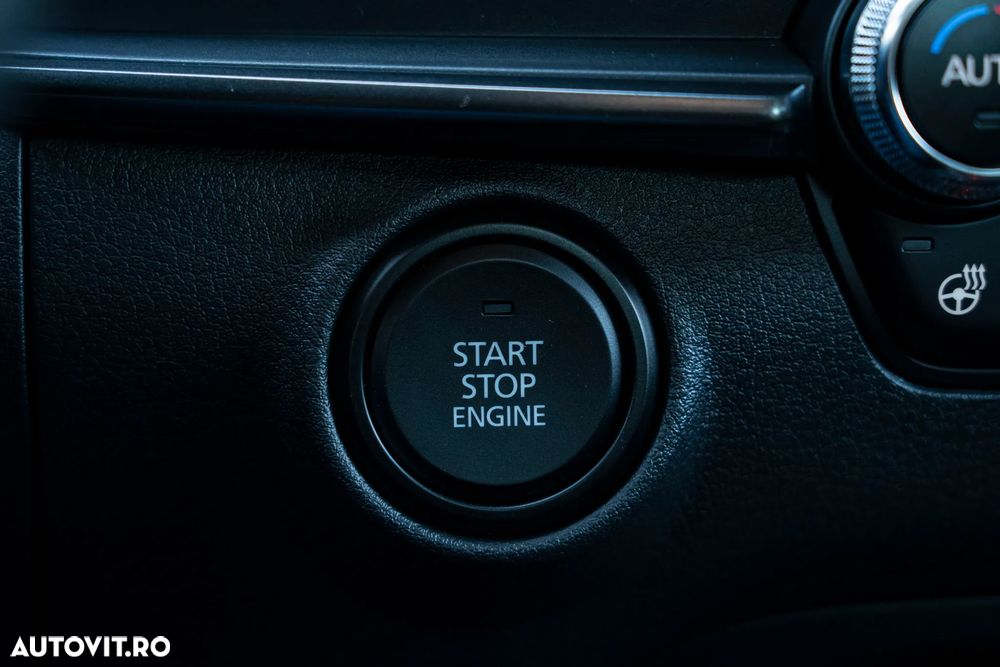 Mazda 3 e-Skyactiv X186 AT MHEV Exclusive-Line - 18