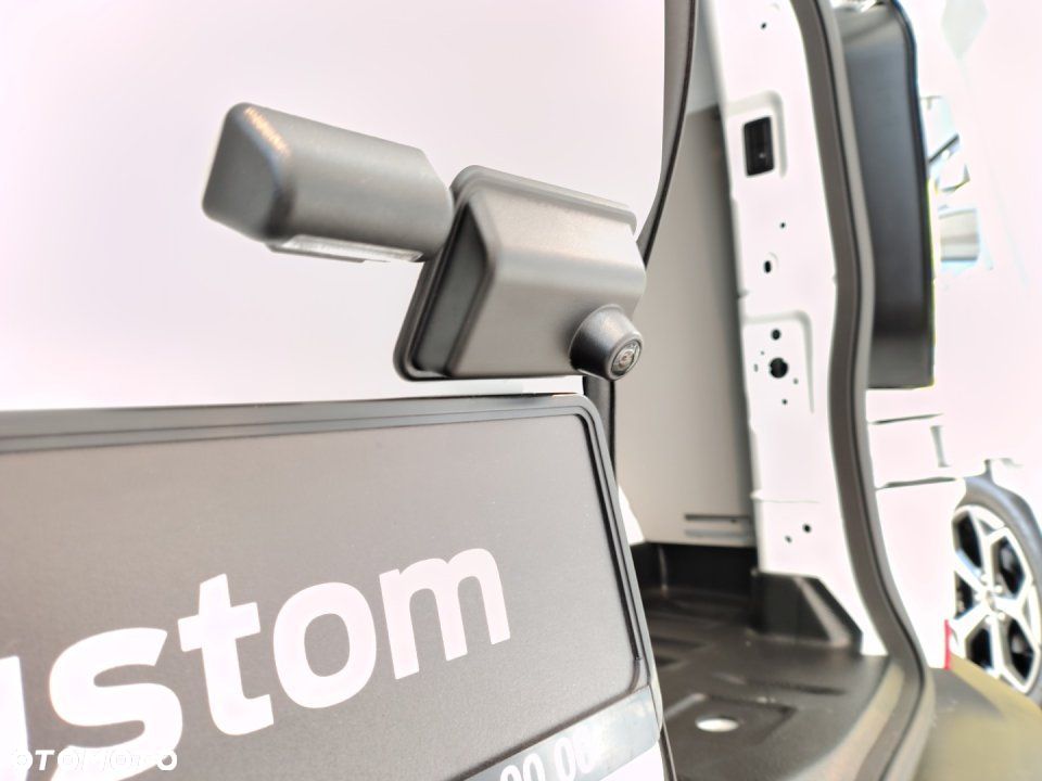 Ford Transit Custom - 18