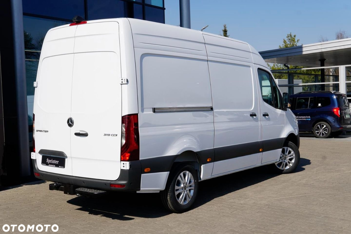 Mercedes-Benz Sprinter - 7