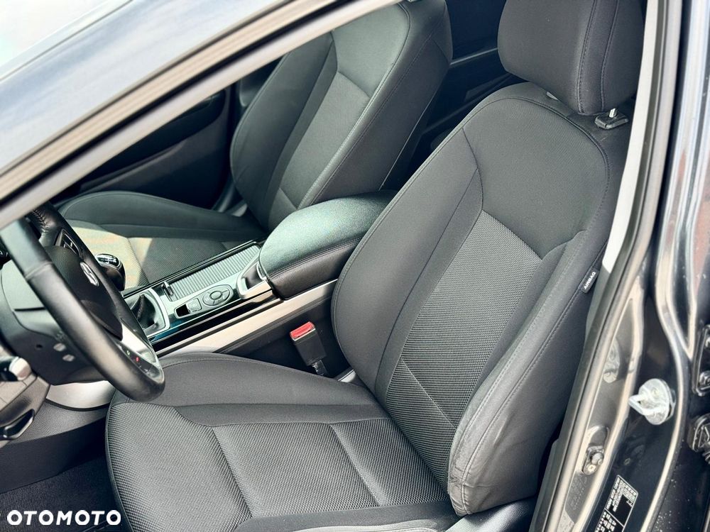 Hyundai i40 1.7 CRDi Premium - 17