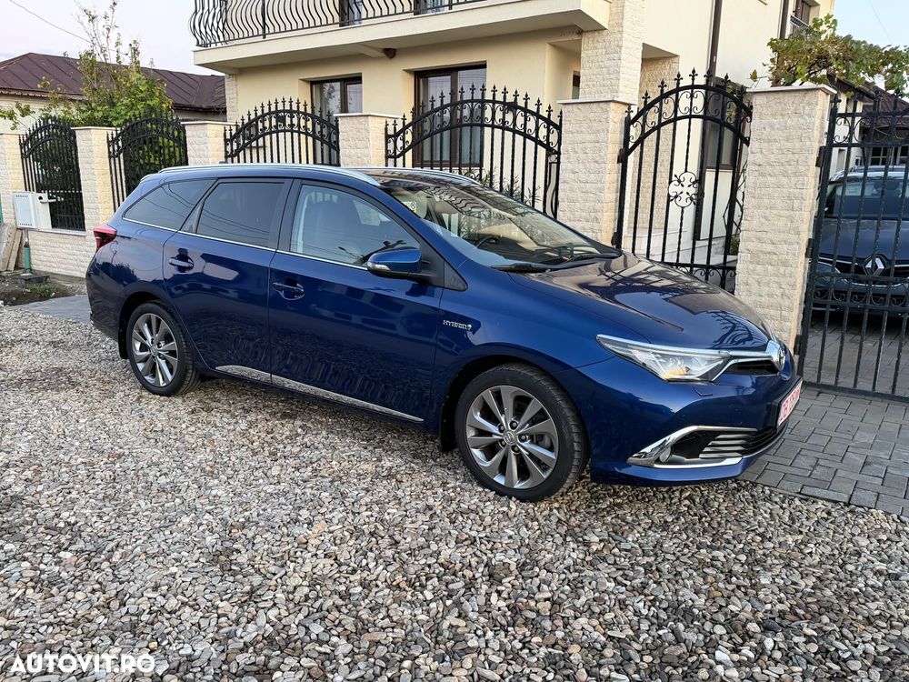Toyota Auris 1.8 VVT-i Automatik Executive - 21