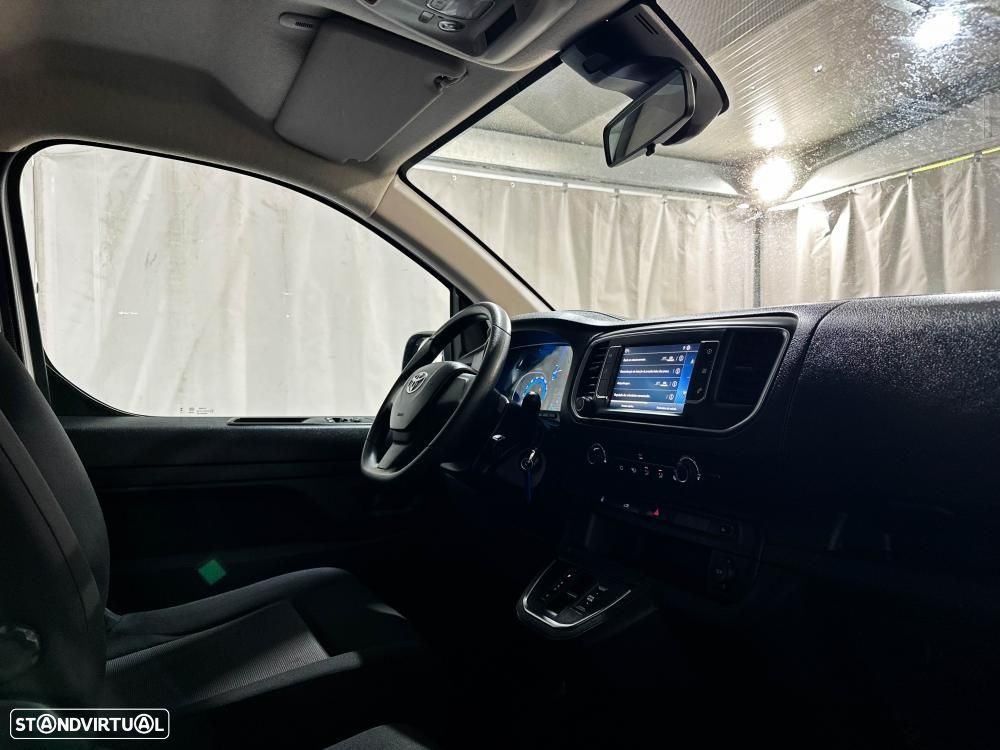 Toyota Proace Eletric 75kWh 136cv Business Line - 25
