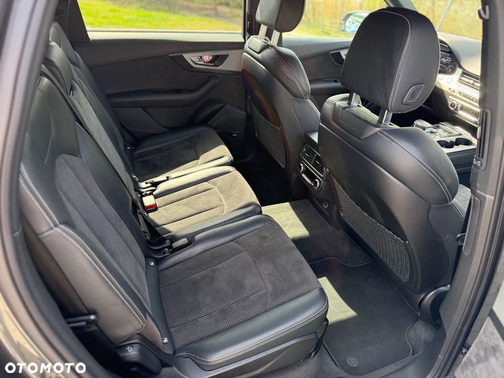 Audi Q7 3.0 TDI Quattro Tiptronic - 11