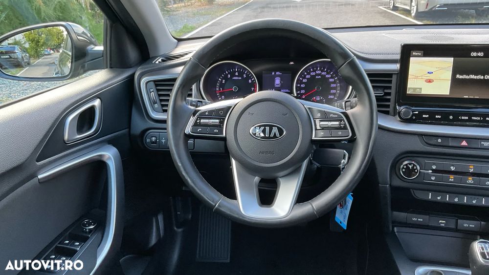 Kia Ceed - 14