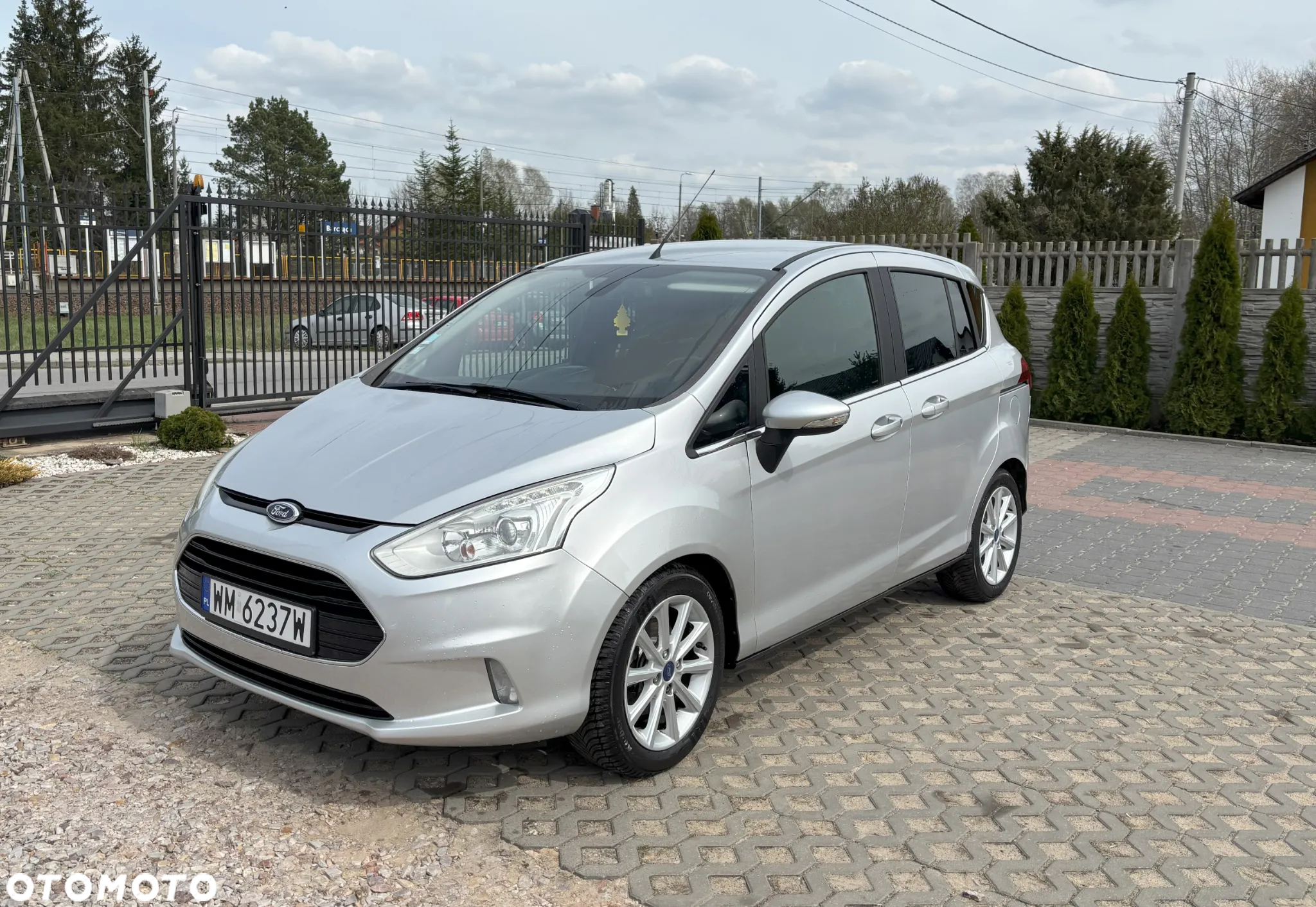 Ford B-MAX 1.6 TDCi SYNC Edition - 12