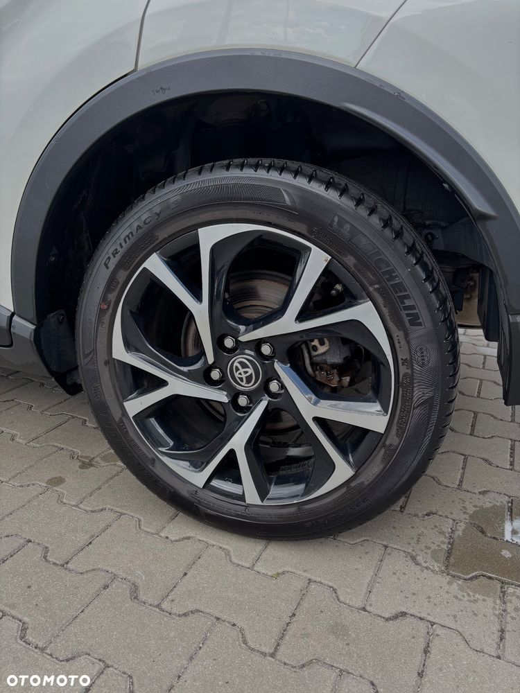 Toyota C-HR 1.2 T Style - 11