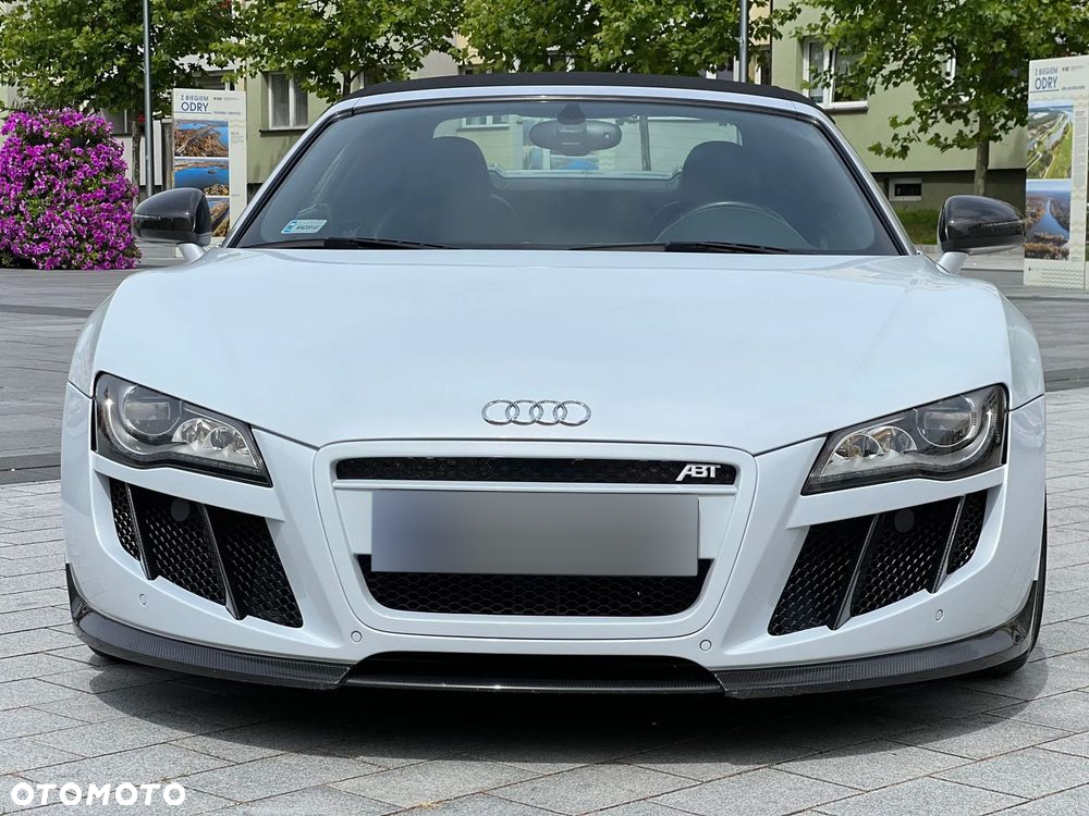 Audi R8 5.2 Quattro S tronic - 10