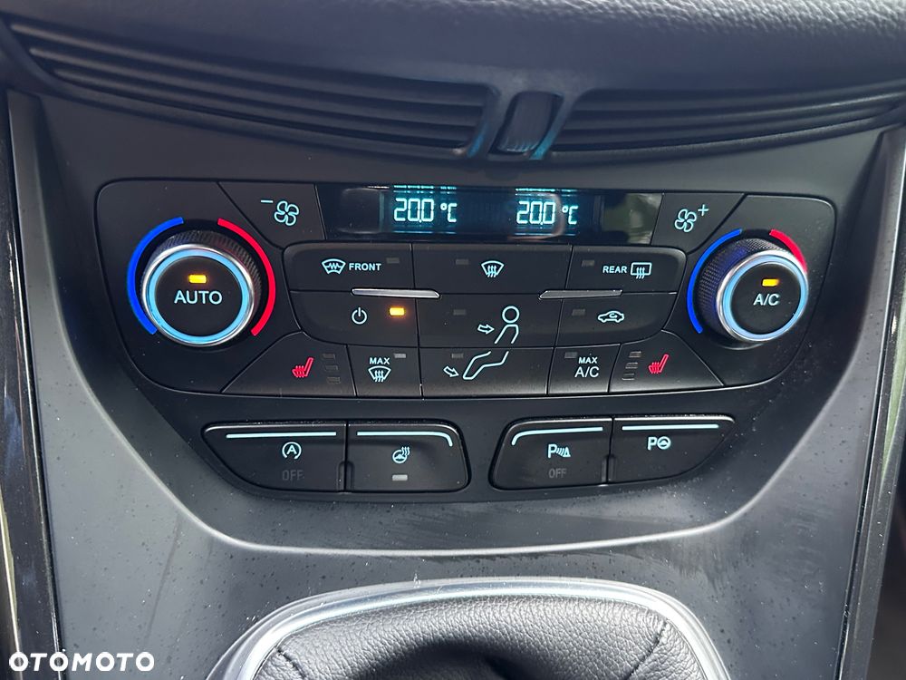 Ford Kuga 1.5 EcoBoost 2x4 ST-Line - 6