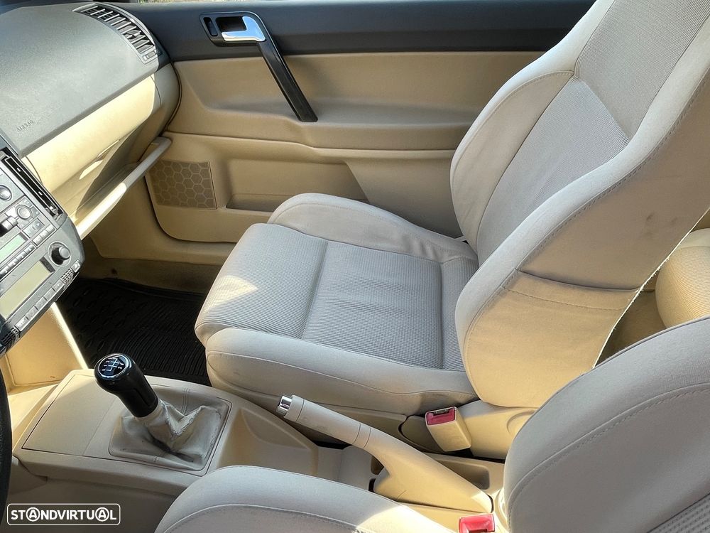 VW Polo 1.4 TDi Highline - 11