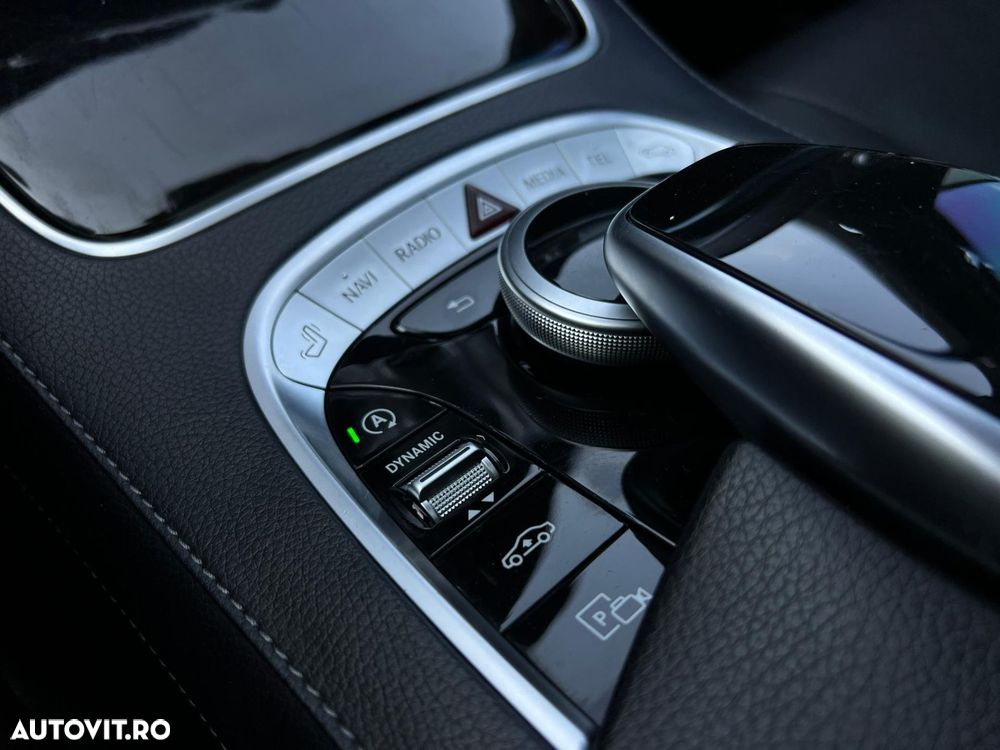 Mercedes-Benz S - 23