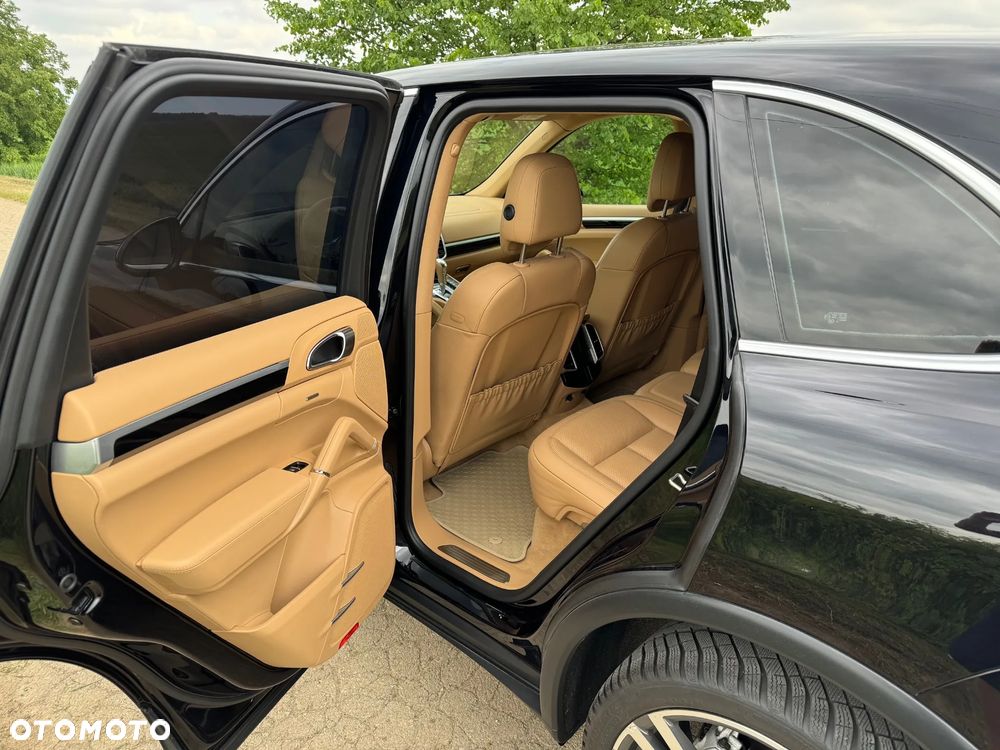 Porsche Cayenne Diesel - 11