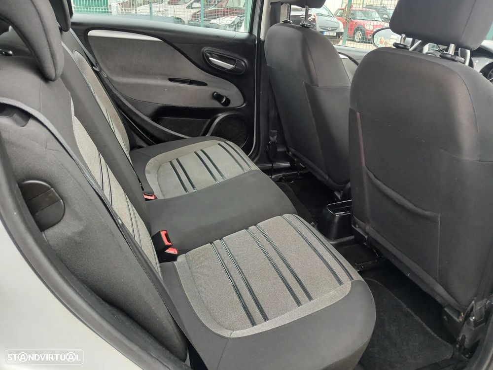 Fiat Punto Evo 1.4 Dynamic - 20