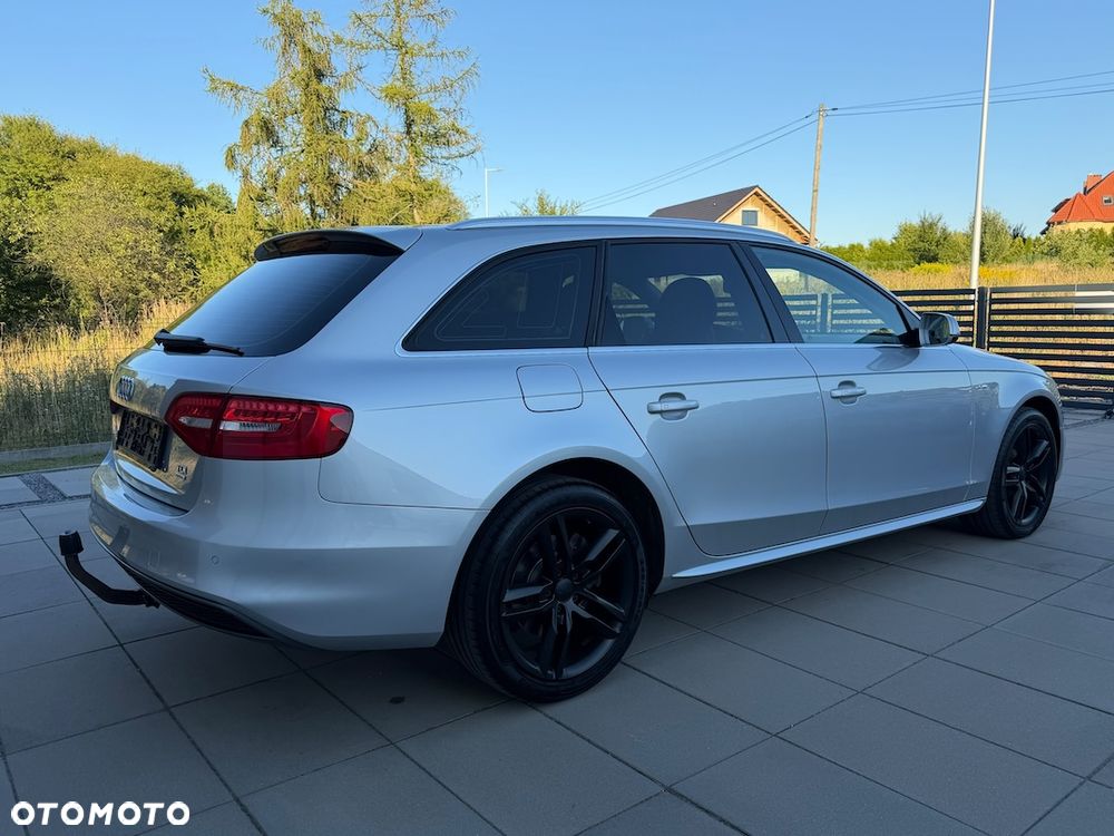 Audi A4 Avant 2.0 TDI DPF quattro S line Sportpaket - 6