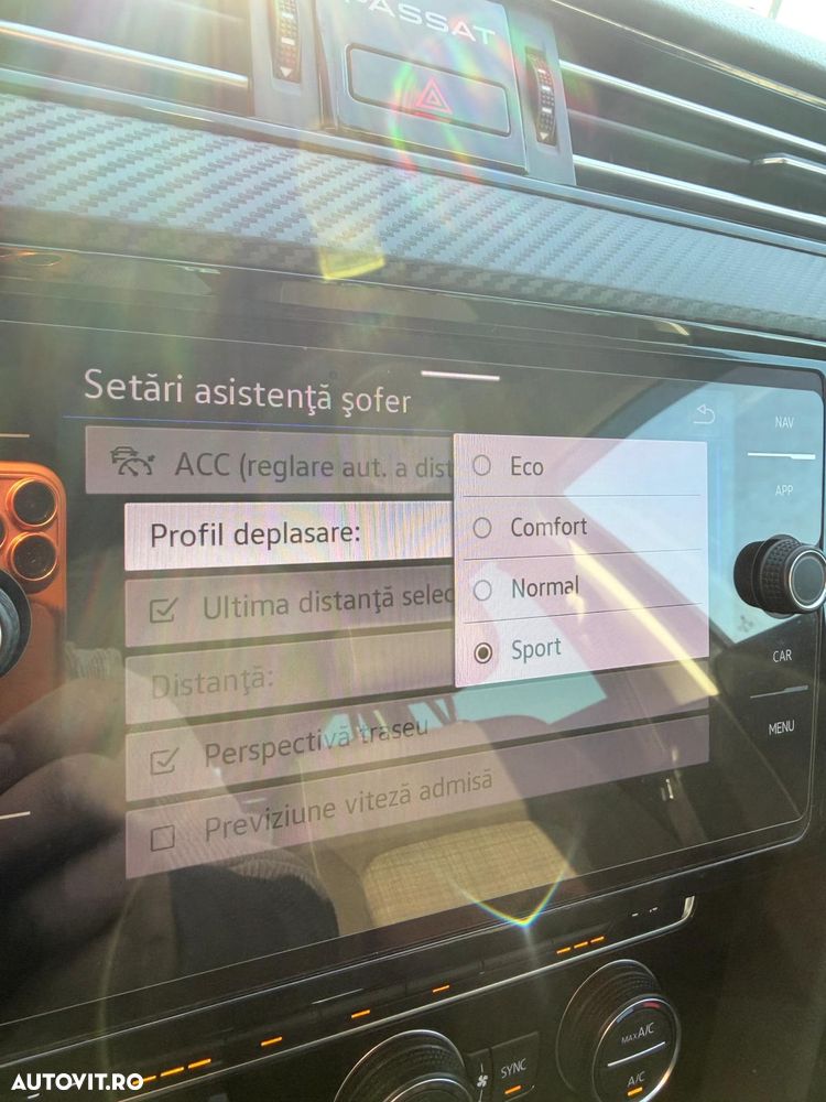 Volkswagen Passat 2.0 TDI DSG Comfortline - 16