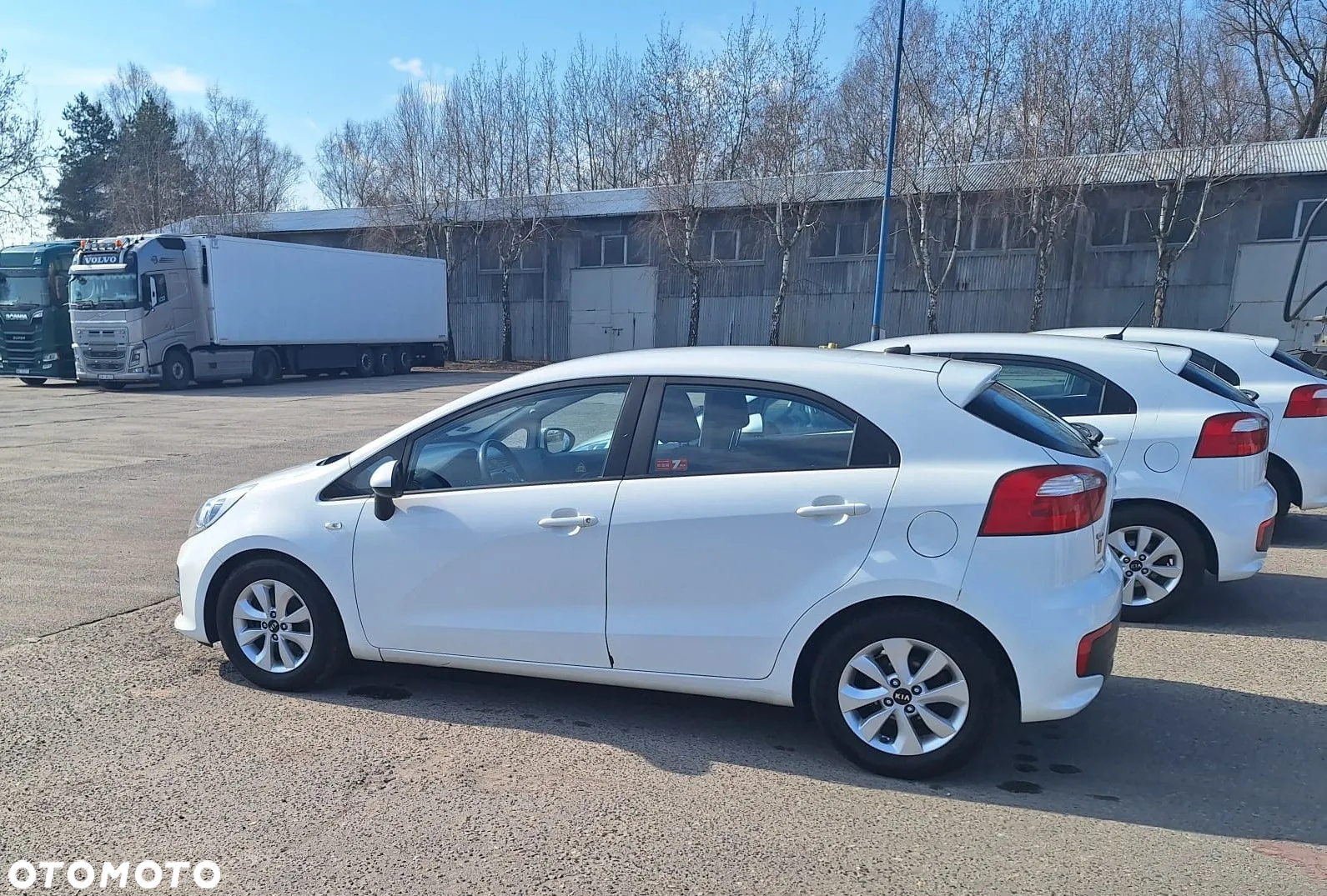 Kia Rio - 3