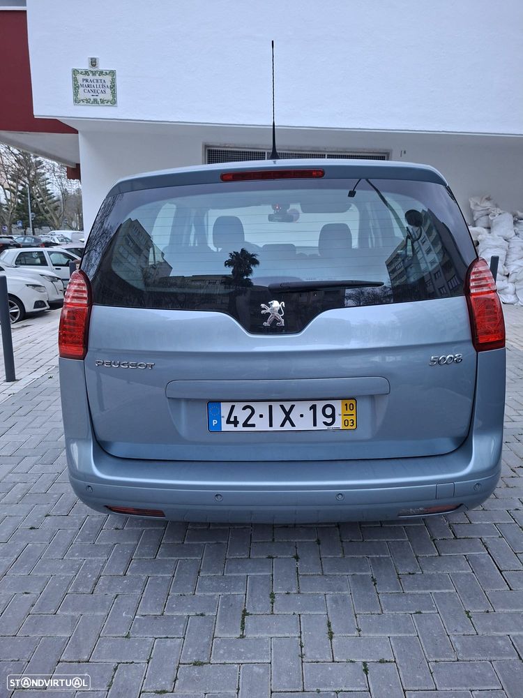 Peugeot 5008 1.6 HDi Executive - 3