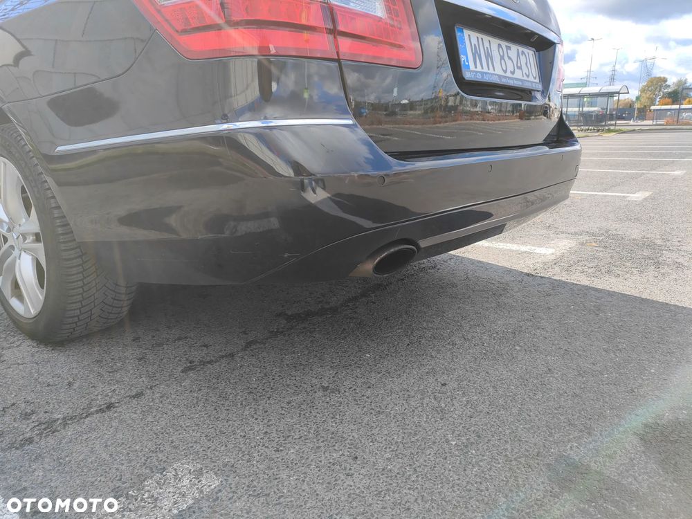 Mercedes-Benz Klasa E 250 CGI BlueEffICIENCY Avantgarde - 12