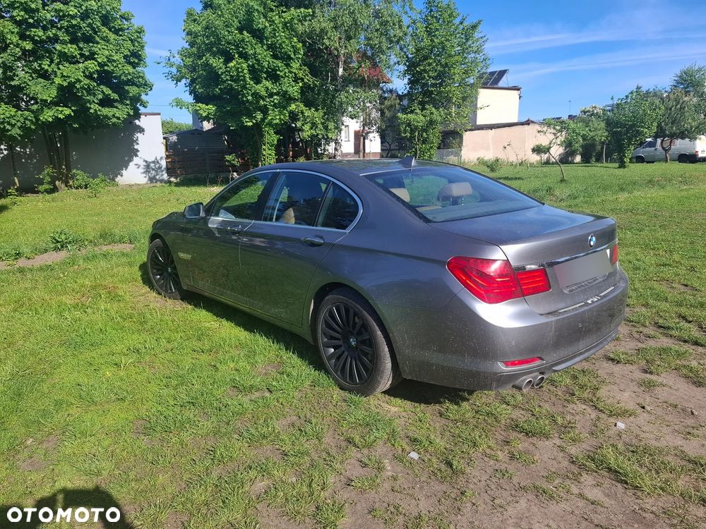 BMW Seria 7 730d Blue Performance - 1